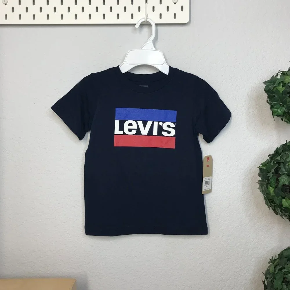 Levi's Graphic T-Shirt Kids | Navy | Size 7